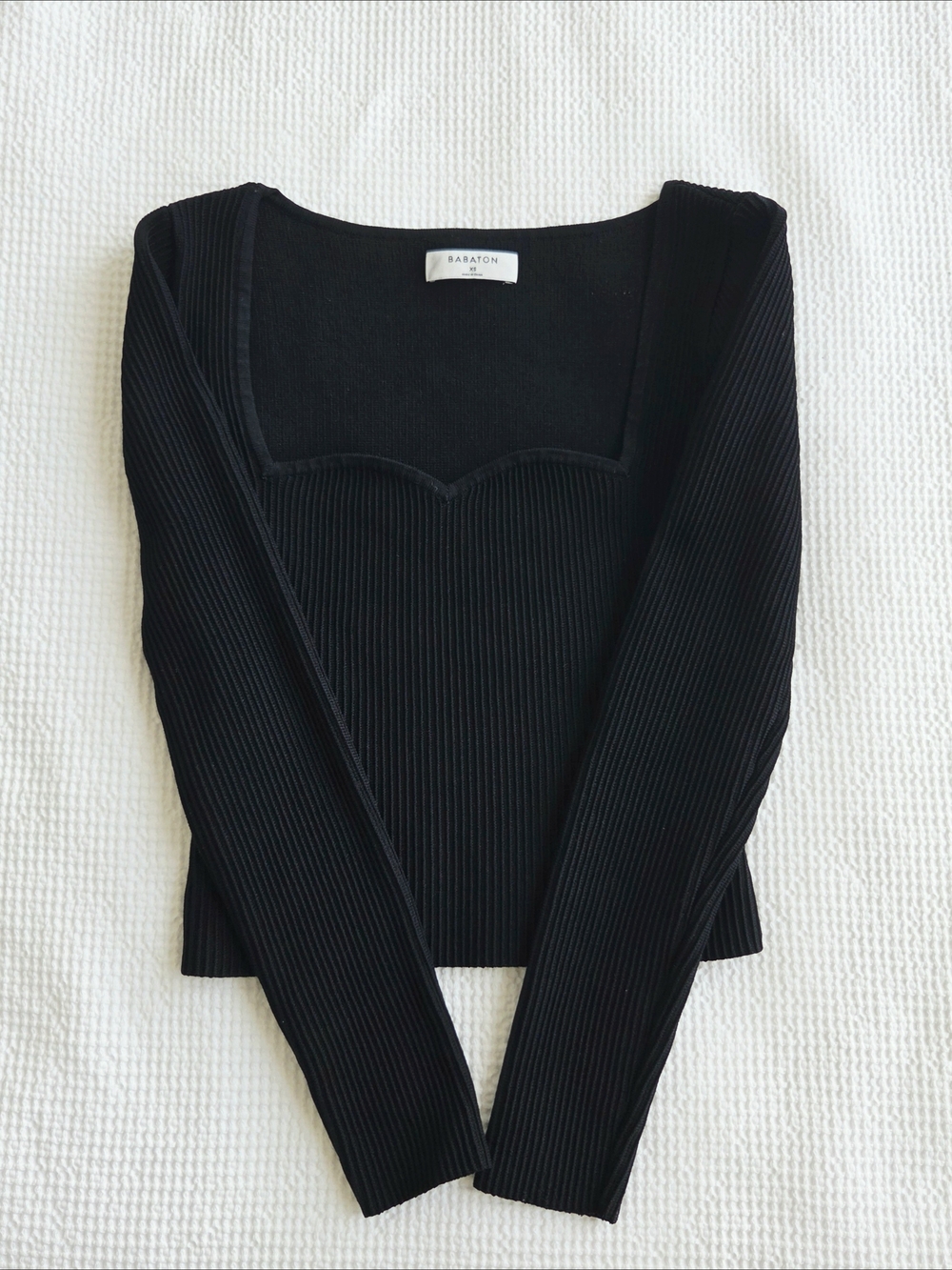 Aritzia Babaton Black Sculpt Knit Sweetheart Longsleeve Top - Picture 3 of 4